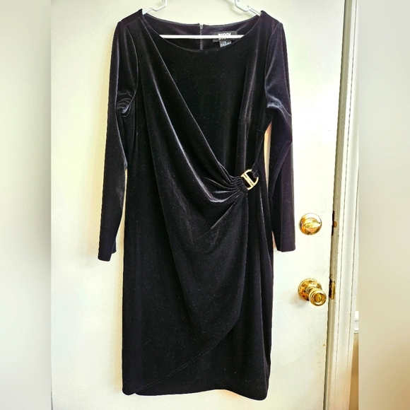 DKNY Women's Velvet Wrap Black Long Sleeved Dress Gathered Embellished Size 14 - Picture 1 of 9